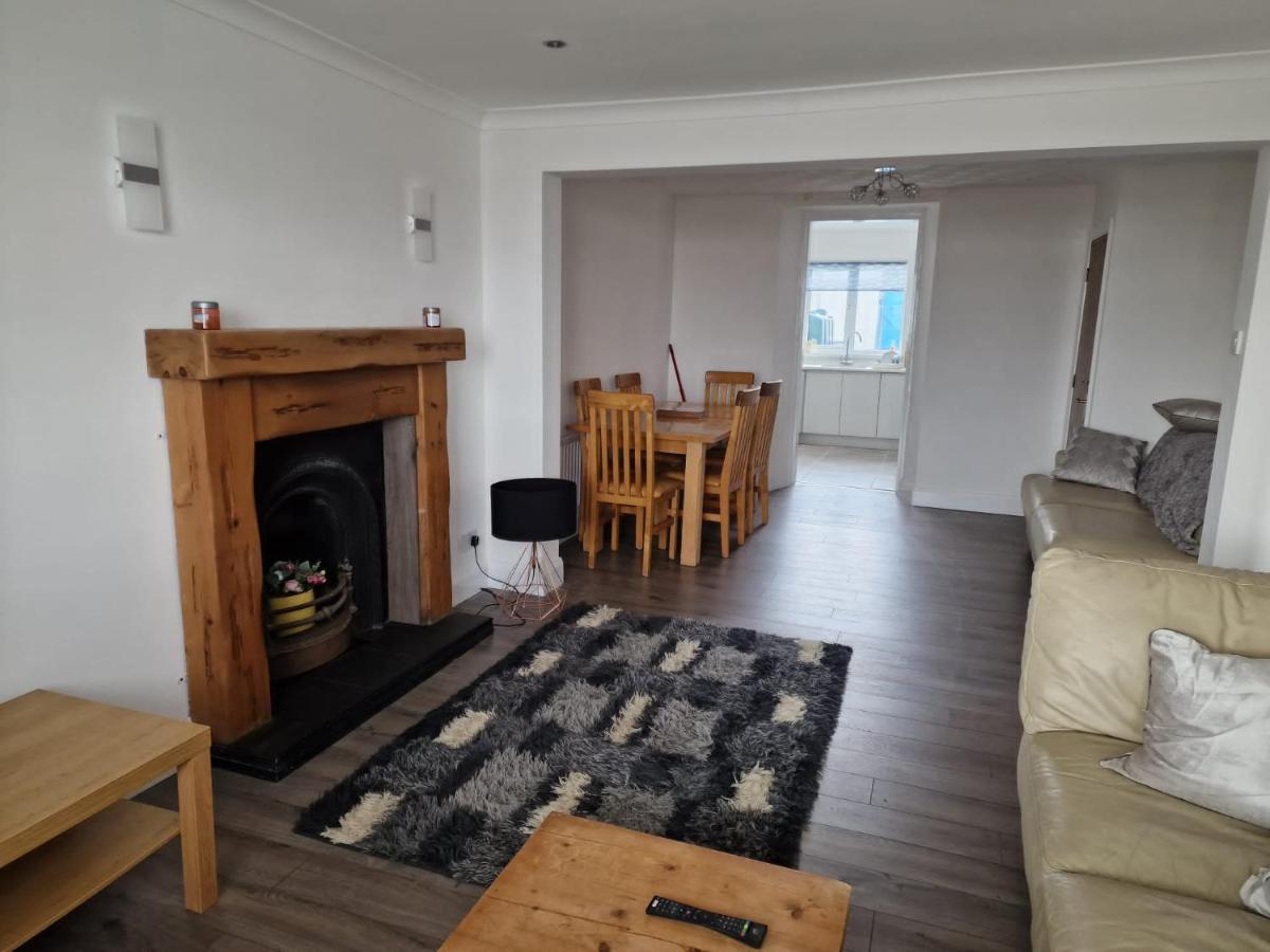 Enfield Street House Behind Portstewart Promenade With Partial Sea View From Front 3 Bed Sleeps 7 Villa Eksteriør bilde